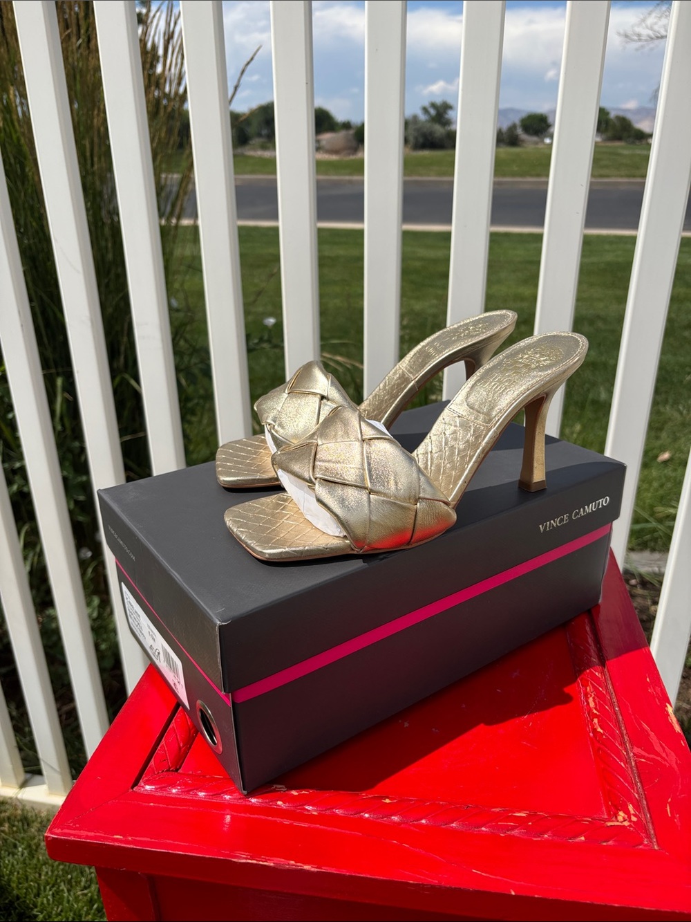 Vince Camuto Gold Slide Size 6.5, 3 1/2” Heels